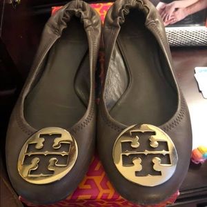 Tori Burch Reva size 9. VEUC